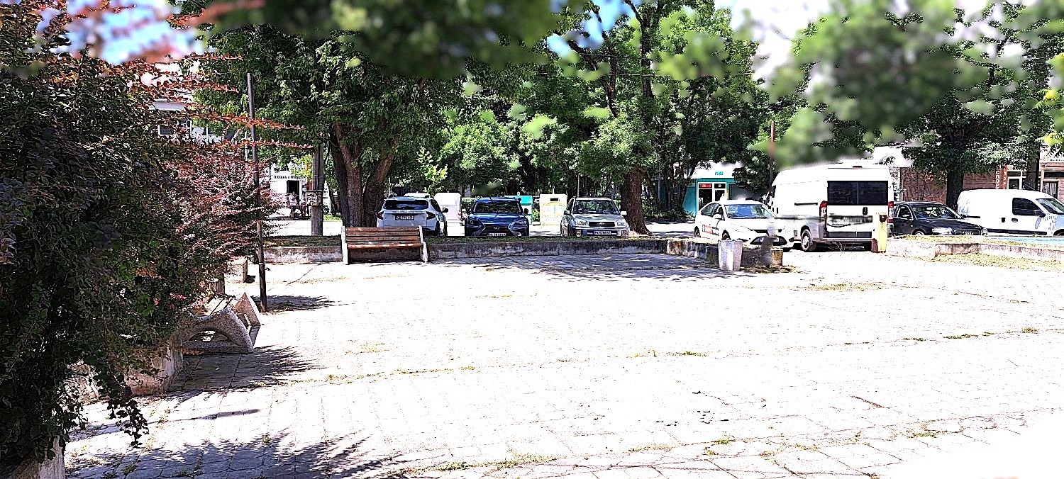 Продава ПАРЦЕЛ, гр. Перник, Център