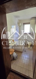 Продава КЪЩА, с. Алдомировци, област София област, снимка 8