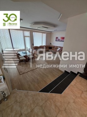 Casa m-t Manastirski rid, Varna