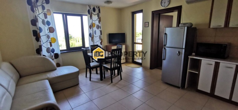 Продава 2-СТАЕН, гр. Бяла, област Варна, снимка 3 - Апартаменти - 53122156