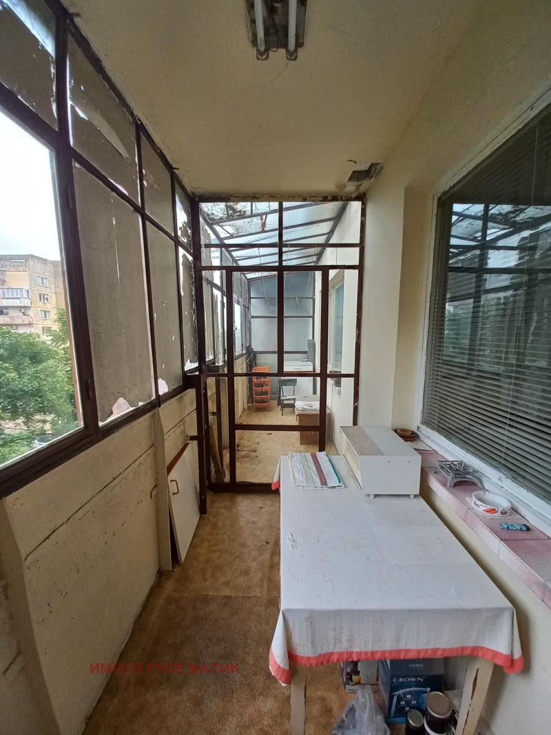 Продава  3-стаен град Русе , Чародейка - Юг , 82 кв.м | 40306667 - изображение [12]