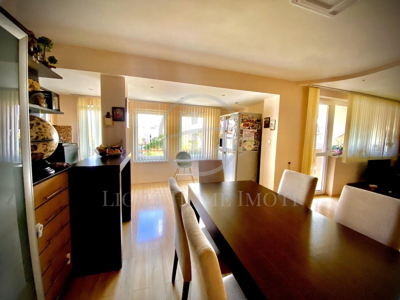 Продава  3-стаен град Пловдив , Кючук Париж , 120 кв.м | 26460581 - изображение [4]