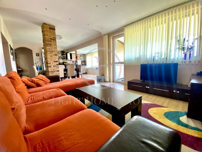 Продава  3-стаен град Пловдив , Кючук Париж , 120 кв.м | 26460581