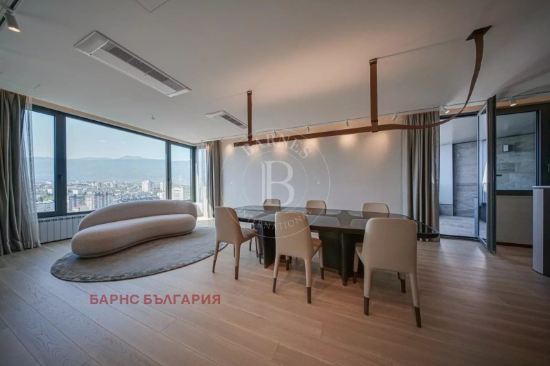 Продава МНОГОСТАЕН, гр. София, Изгрев, снимка 3 - Апартаменти - 51740363