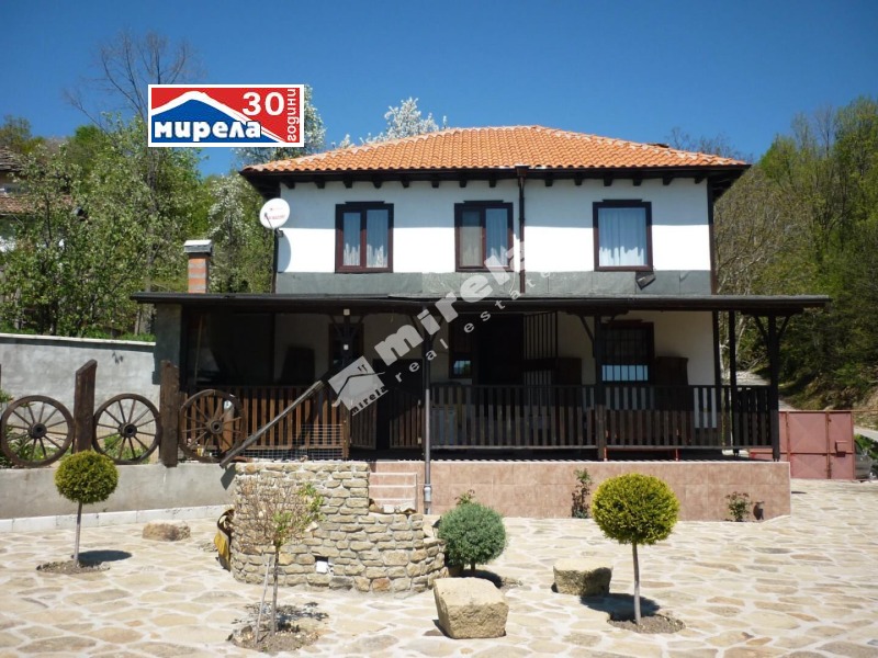 Продава КЪЩА, област Габрово, с. Долни Радковци • 135000 € / 264037.05 лв. • 19595351 1