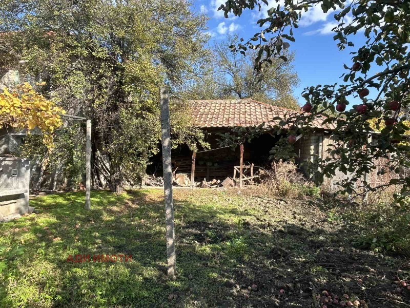 Продава КЪЩА, гр. Баня, област Пловдив, снимка 7 - Къщи - 52295301
