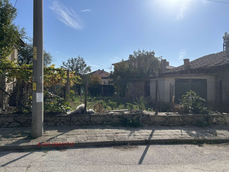 Продава КЪЩА, гр. Баня, област Пловдив, снимка 3 - Къщи - 52295301