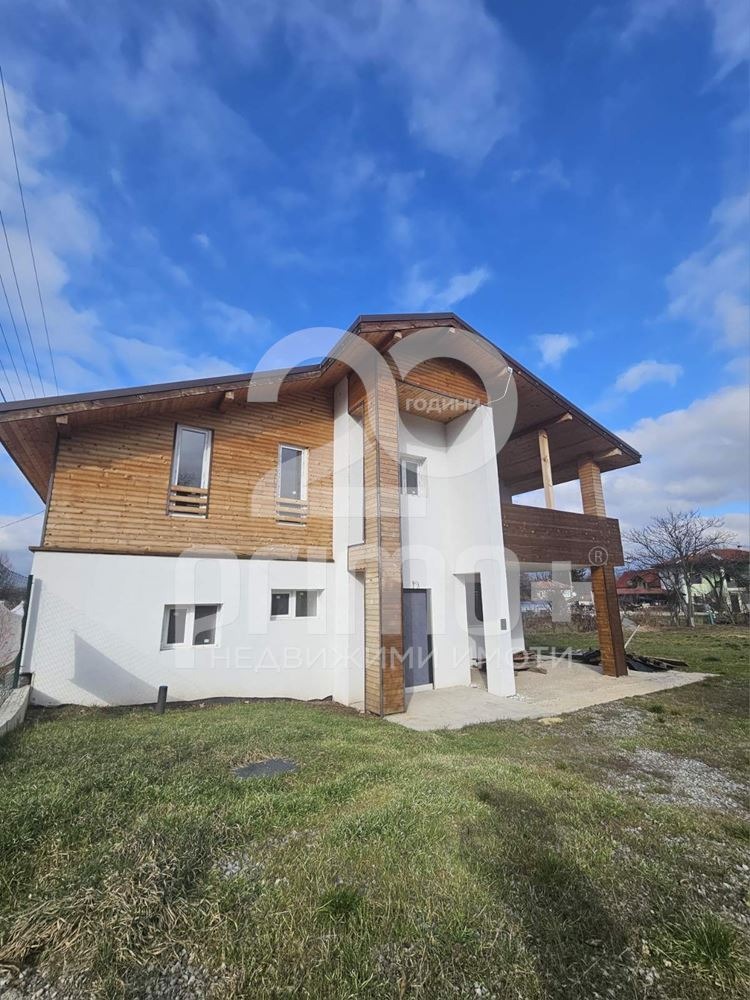 Продава КЪЩА, с. Гълъбник, област Перник, снимка 9 - Къщи - 53348013