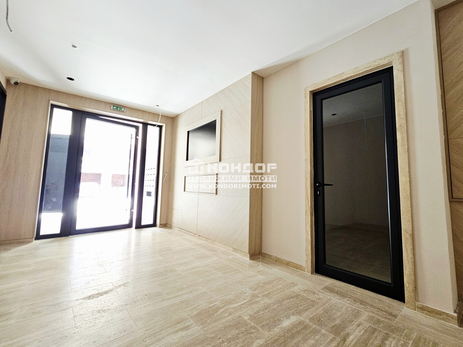 Продава 3-СТАЕН, гр. Пловдив, Кършияка, снимка 2 - Апартаменти - 52076905