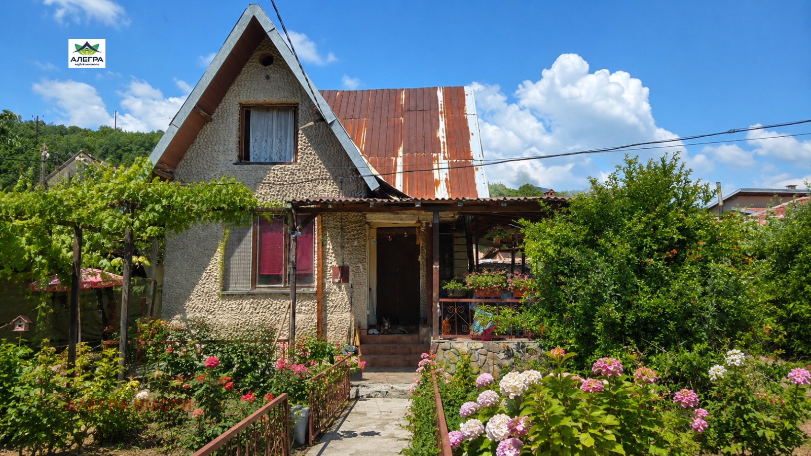 Продава КЪЩА, с. Дебръщица, област Пазарджик
