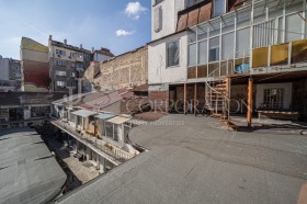 3+ camere da letto Tsentar, Sofia 16