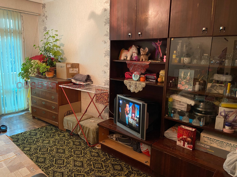 Продава 2-СТАЕН, гр. Пловдив, Южен, снимка 2 - Апартаменти - 53247092