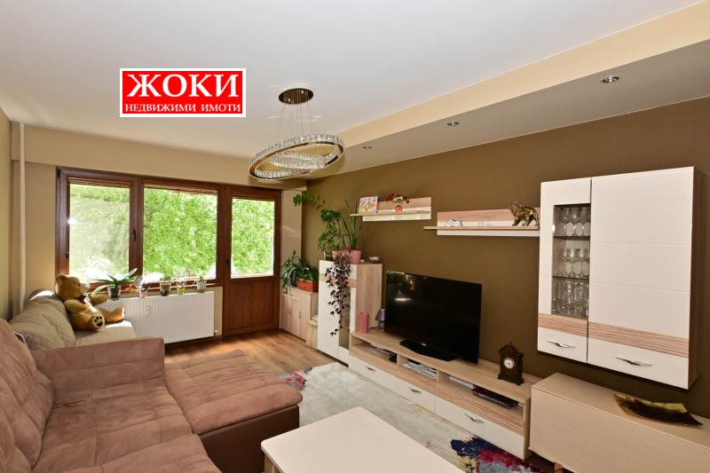 Продава  3-стаен град Перник , Изток , 89 кв.м | 58647830 - изображение [6]