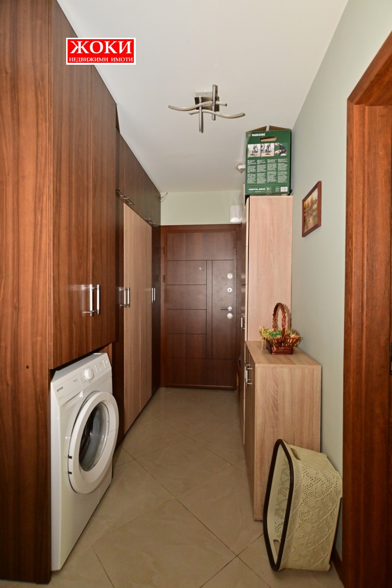 Продава  3-стаен град Перник , Изток , 89 кв.м | 58647830 - изображение [13]