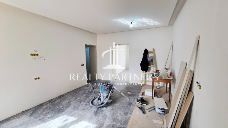 Продава 3-СТАЕН, град Перник, Твърди ливади • 113000 € / 221008.79 лв. • 15981917 1