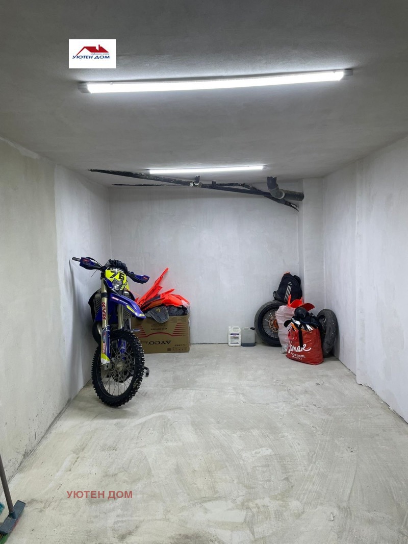 Продава ЕТАЖ ОТ КЪЩА, гр. Шумен, Център, снимка 10 - Етаж от къща - 53042930