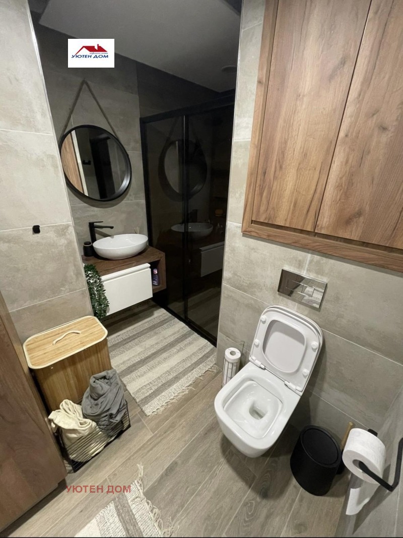 Продава ЕТАЖ ОТ КЪЩА, гр. Шумен, Център, снимка 9 - Етаж от къща - 53042930