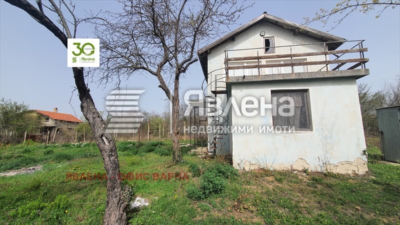 Продава КЪЩА, гр. Варна, м-т Перчемлията, снимка 10 - Къщи - 49365503