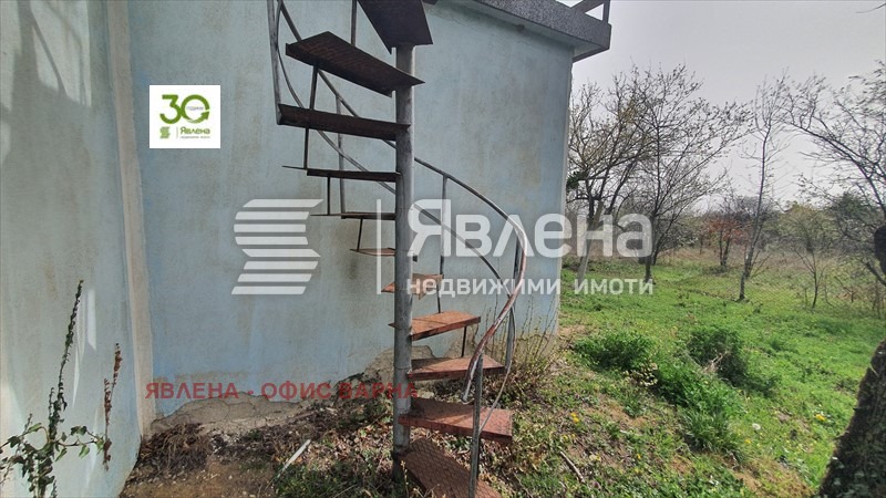 Продава КЪЩА, гр. Варна, м-т Перчемлията, снимка 3 - Къщи - 49365503