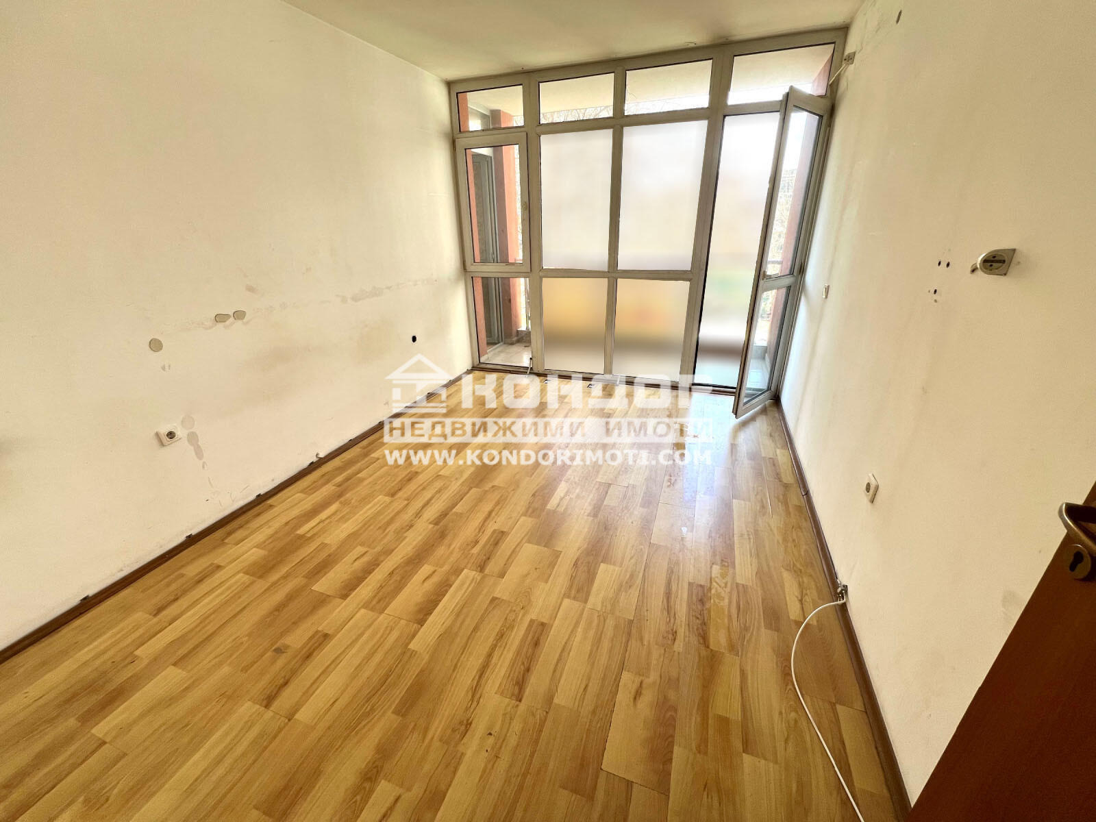 Продава 3-СТАЕН, гр. Пловдив, Кършияка, снимка 3 - Апартаменти - 54037761