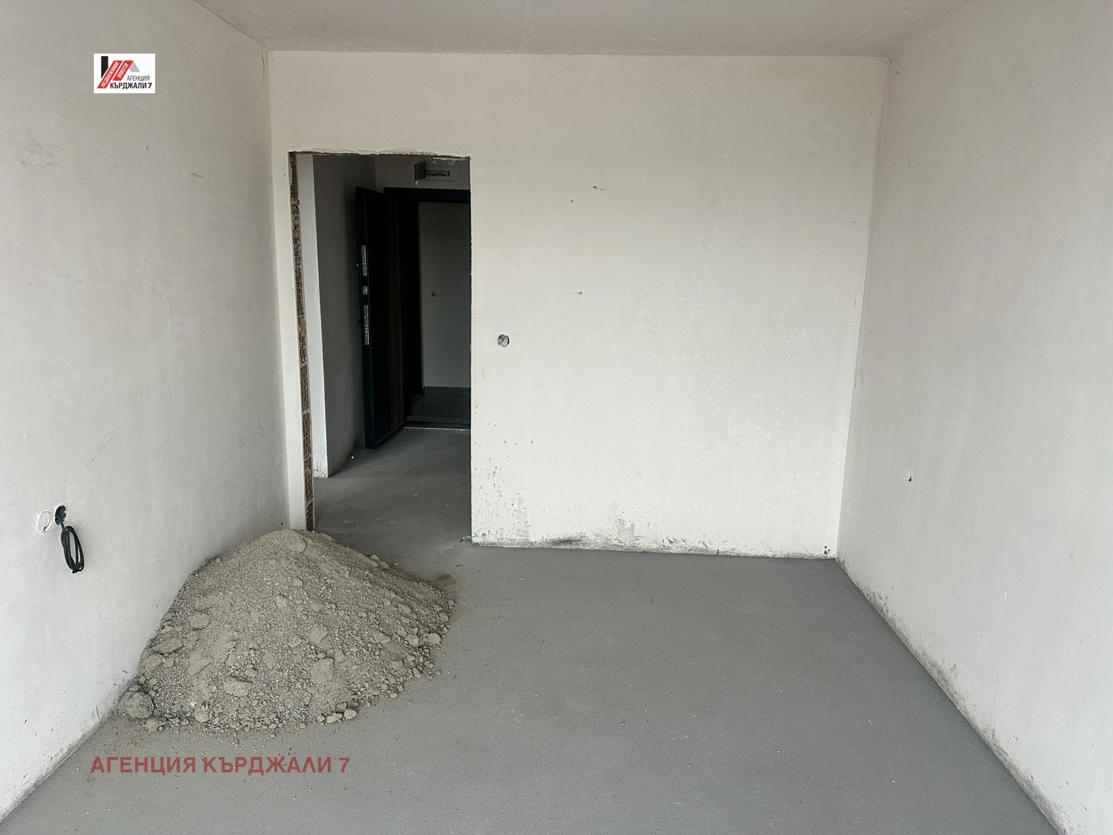 Продава 3-СТАЕН, гр. Кърджали, Възрожденци, снимка 9 - Апартаменти - 54212436