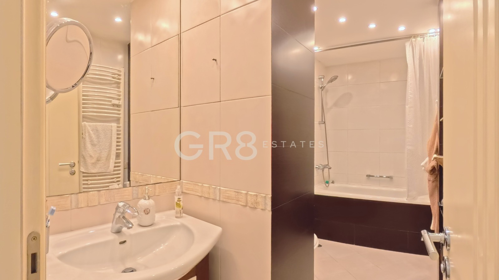 Продава МНОГОСТАЕН, гр. София, Редута, снимка 9 - Апартаменти - 56269714