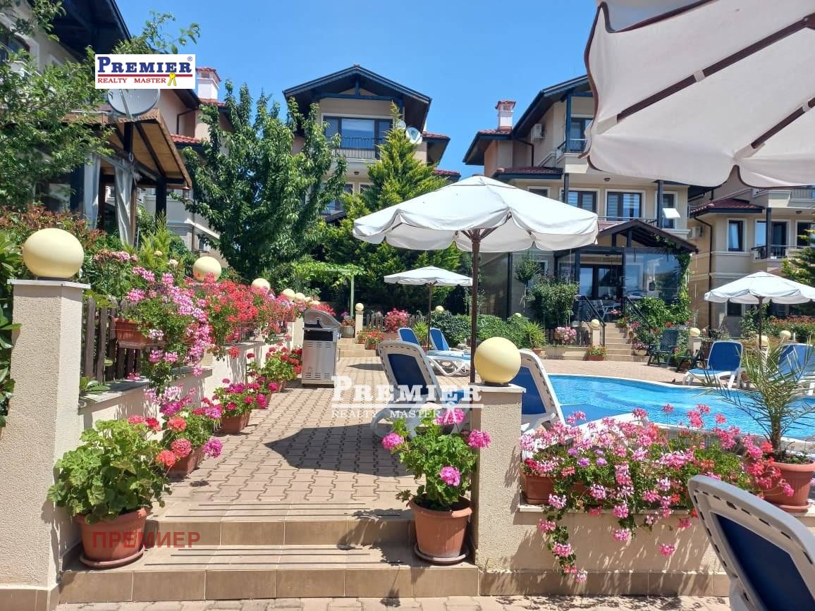 Продава КЪЩА, гр. Свети Влас, област Бургас, снимка 11 - Къщи - 55846625