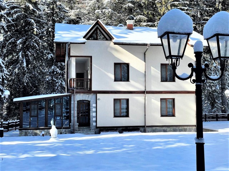Продава ВИЛНО СЕЛИЩЕ в област София, гр. Самоков - 5520 кв.м / 1 300 000 € » 2 542 579.00 лв., ОРБИТА