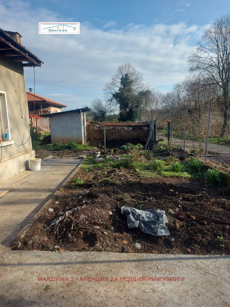 Продава КЪЩА, с. Згалево, област Плевен, снимка 12 - Къщи - 52664942