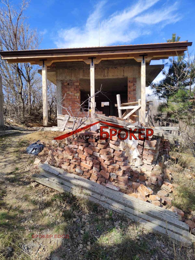 Продава ВИЛА, гр. Сливен, в.з. Сливен