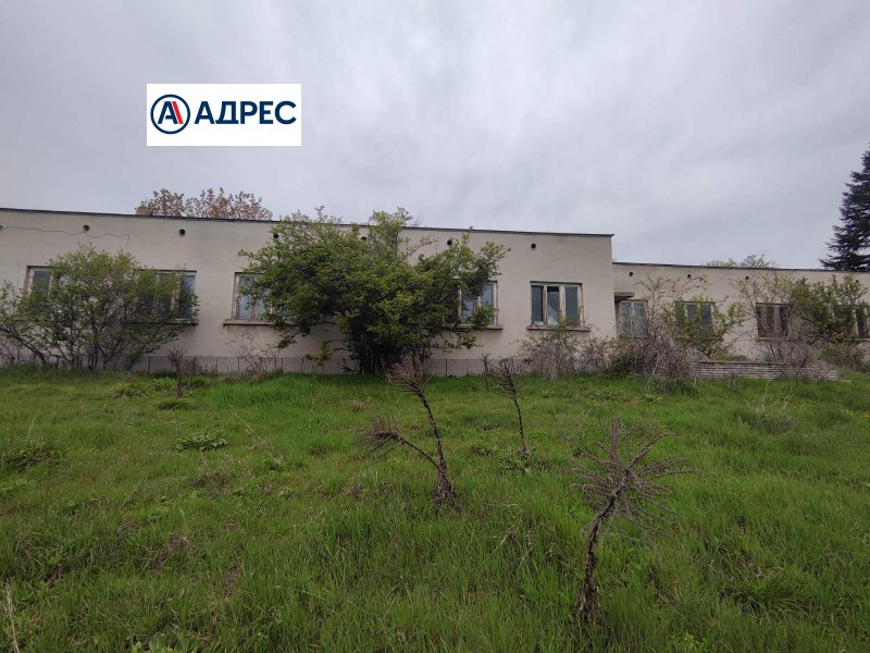For Sale  Industrial building region Plovdiv , Hristo Danovo , 737 sq.m | 17605956 - image [2]
