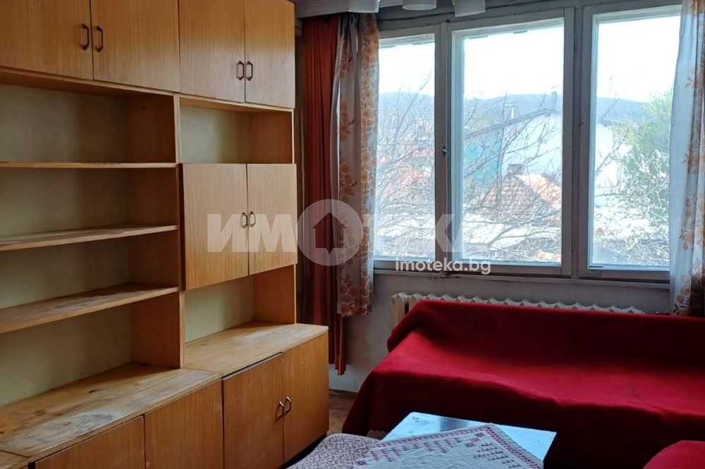 Продава МНОГОСТАЕН, гр. Аксаково, област Варна, снимка 2 - Апартаменти - 54746963
