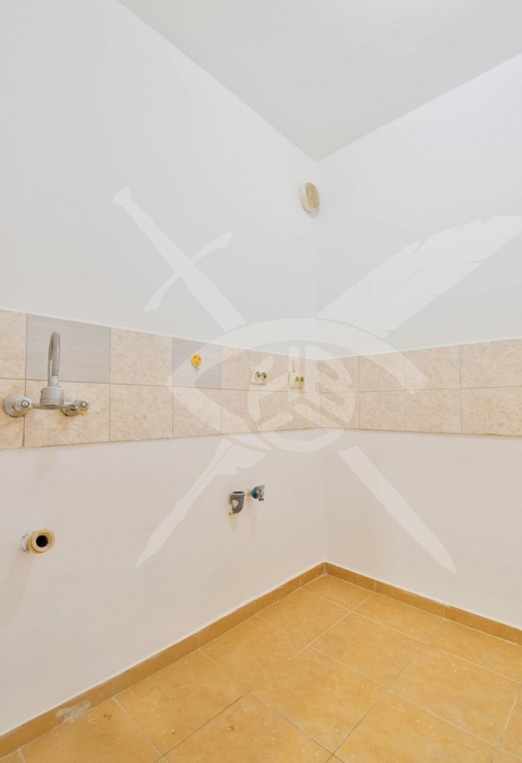 Продава 1-СТАЕН, гр. София, Люлин 4, снимка 7 - Апартаменти - 53540376