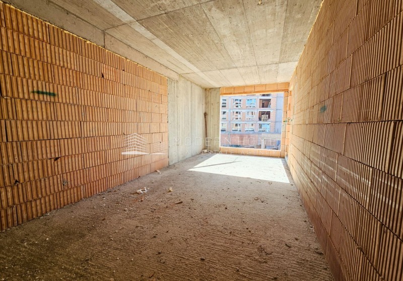 Na prodej  1 ložnice Sofia , Malinova dolina , 75 m2 | 95703151 - obraz [2]