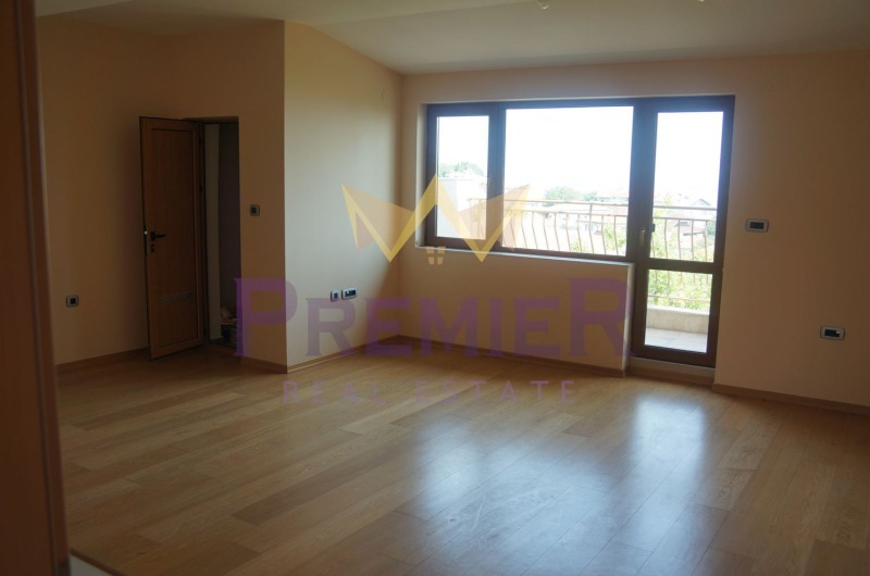 À vendre  2 chambres Varna , Galata , 110 m² | 27458563