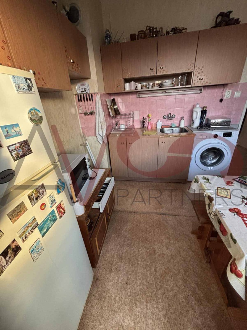 Продава  3-стаен град София , Света Троица , 80 кв.м | 88619588 - изображение [10]