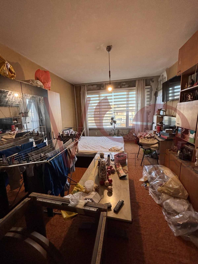 Продава  3-стаен град София , Света Троица , 80 кв.м | 88619588 - изображение [2]
