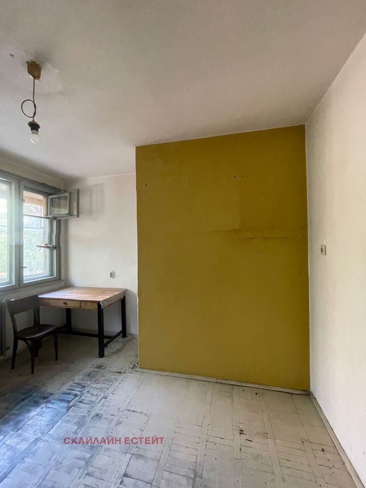 Продава 3-СТАЕН, гр. София, Хиподрума, снимка 2 - Апартаменти - 54122793