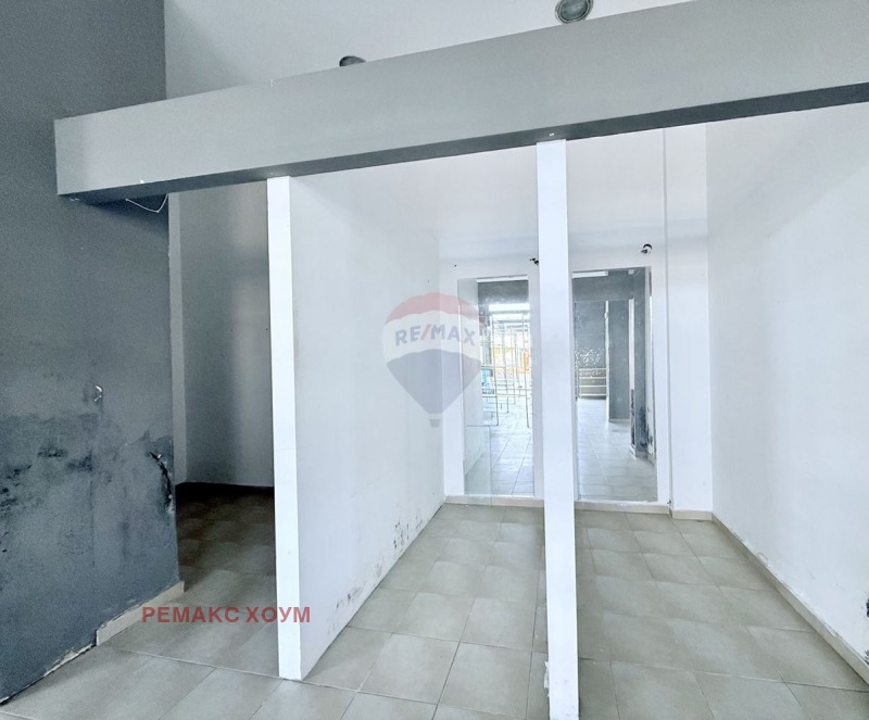 Продава МАГАЗИН, гр. Варна, област Варна, снимка 8 - Магазини - 53390124