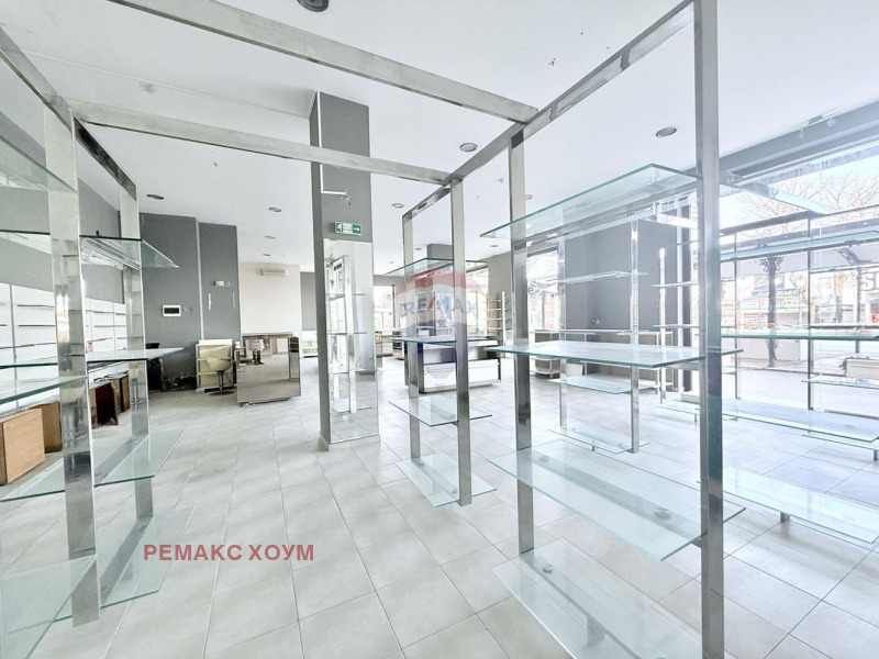 Продава МАГАЗИН, гр. Варна, област Варна, снимка 11 - Магазини - 53390124