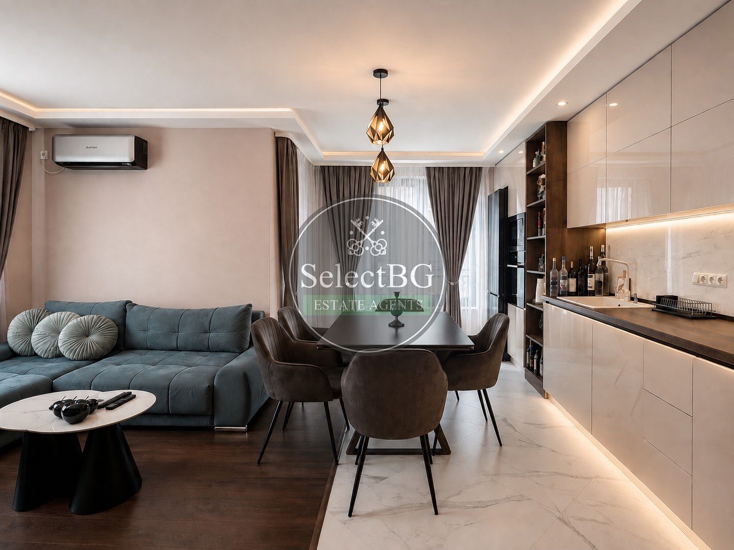 Продава 3-СТАЕН, гр. Велико Търново, Картала, снимка 2 - Апартаменти - 55873039