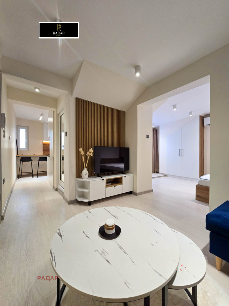 Продава 2-СТАЕН, град София, Център • 189000 € / 369651.87 лв. • 68524622 1