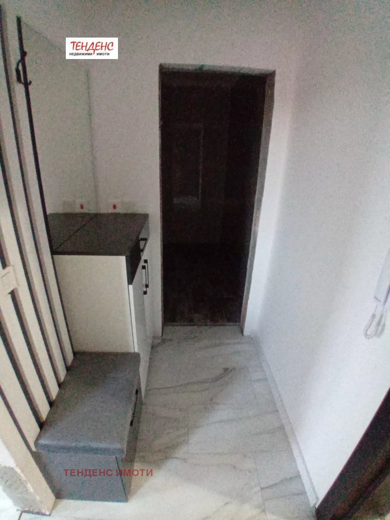 Продава 2-СТАЕН, гр. Кърджали, Възрожденци, снимка 2 - Апартаменти - 53015746