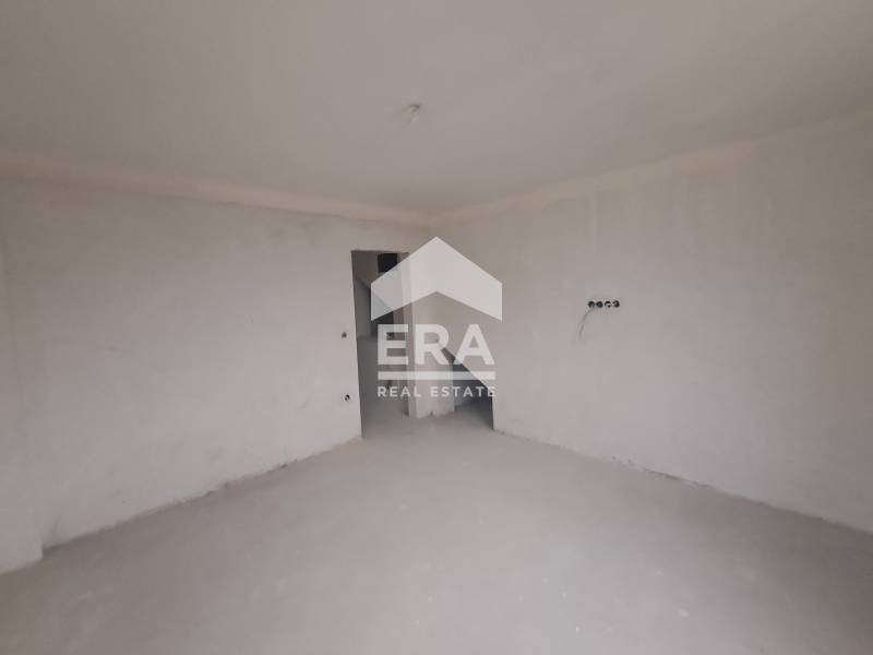 Продава 4-СТАЕН, гр. Варна, Лятно кино Тракия, снимка 10 - Апартаменти - 53010211