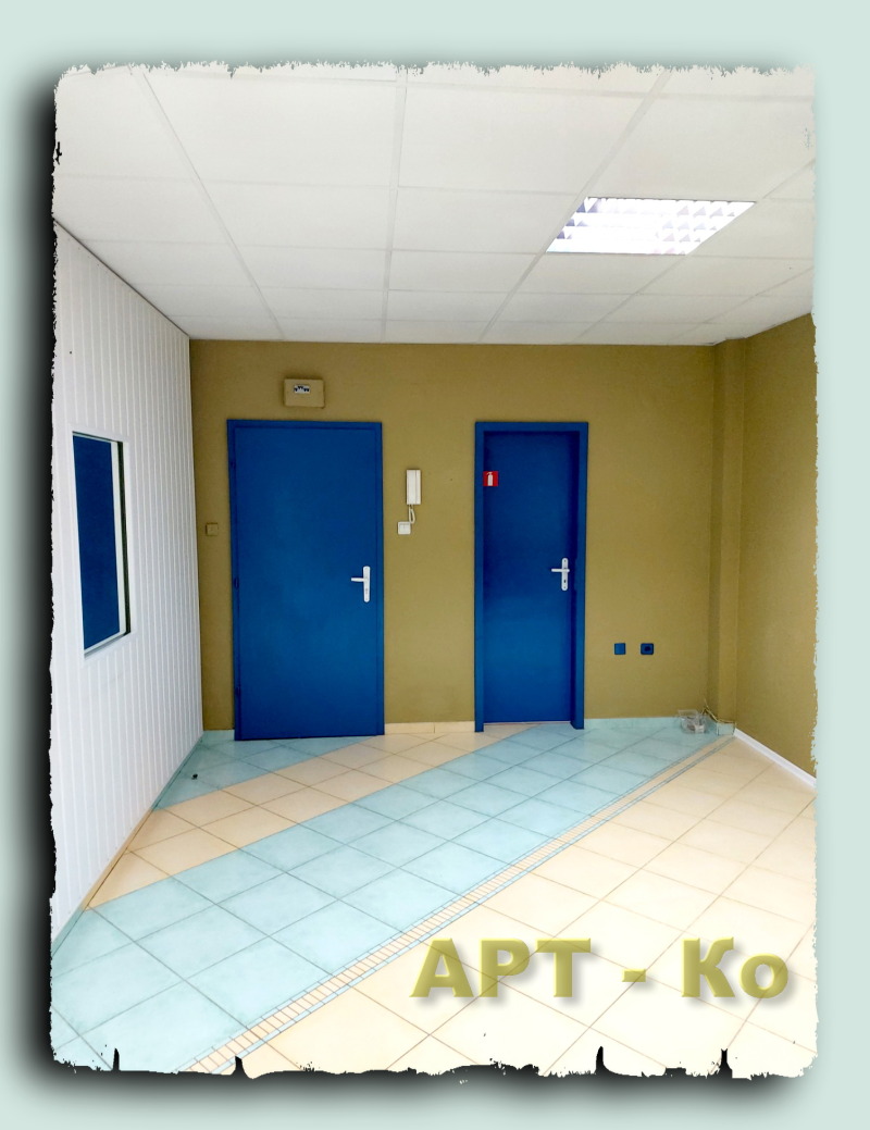 Te koop  Kantoor Pernik , Tsentar , 50 m² | 68959746 - afbeelding [6]