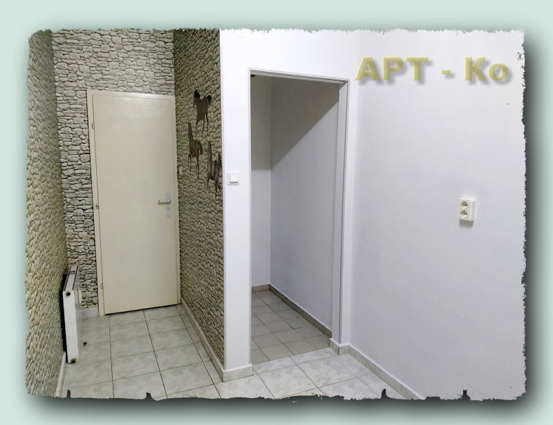 Te koop  Kantoor Pernik , Tsentar , 50 m² | 68959746 - afbeelding [9]