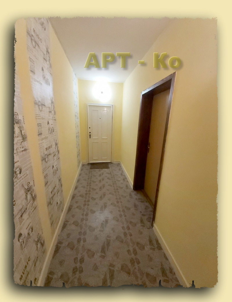 Te koop  Kantoor Pernik , Tsentar , 50 m² | 68959746 - afbeelding [15]