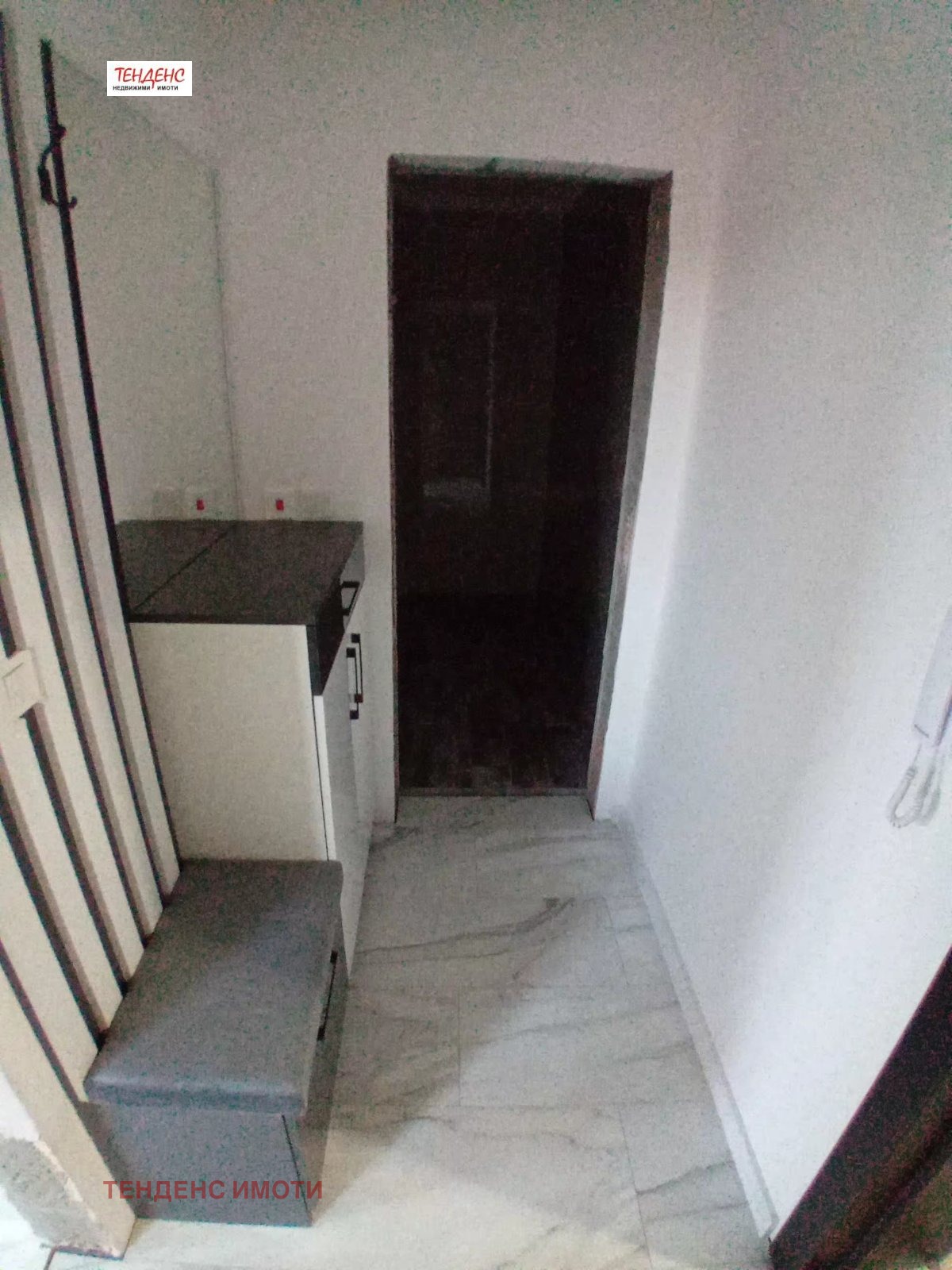 Продава 2-СТАЕН, гр. Кърджали, Възрожденци, снимка 2 - Апартаменти - 53015746
