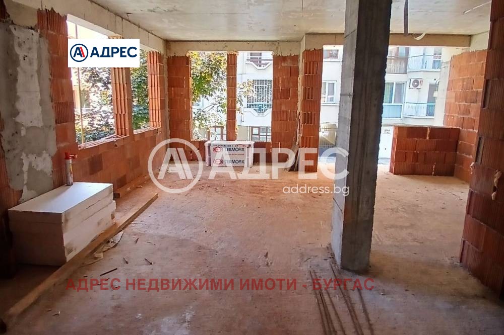 Продава 2-СТАЕН, гр. Бургас, Възраждане, снимка 3 - Апартаменти - 54678384