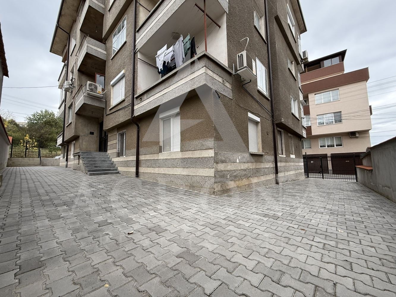 Продава ЕТАЖ ОТ КЪЩА, гр. Асеновград, област Пловдив, снимка 16 - Етаж от къща - 52070611